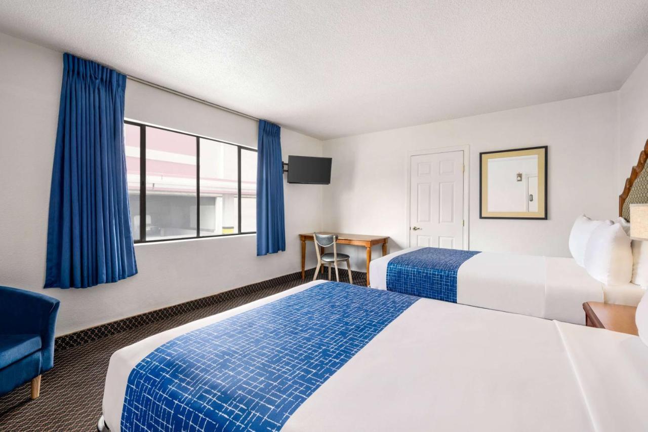 Travelodge By Wyndham לאס וגאס מראה חיצוני תמונה